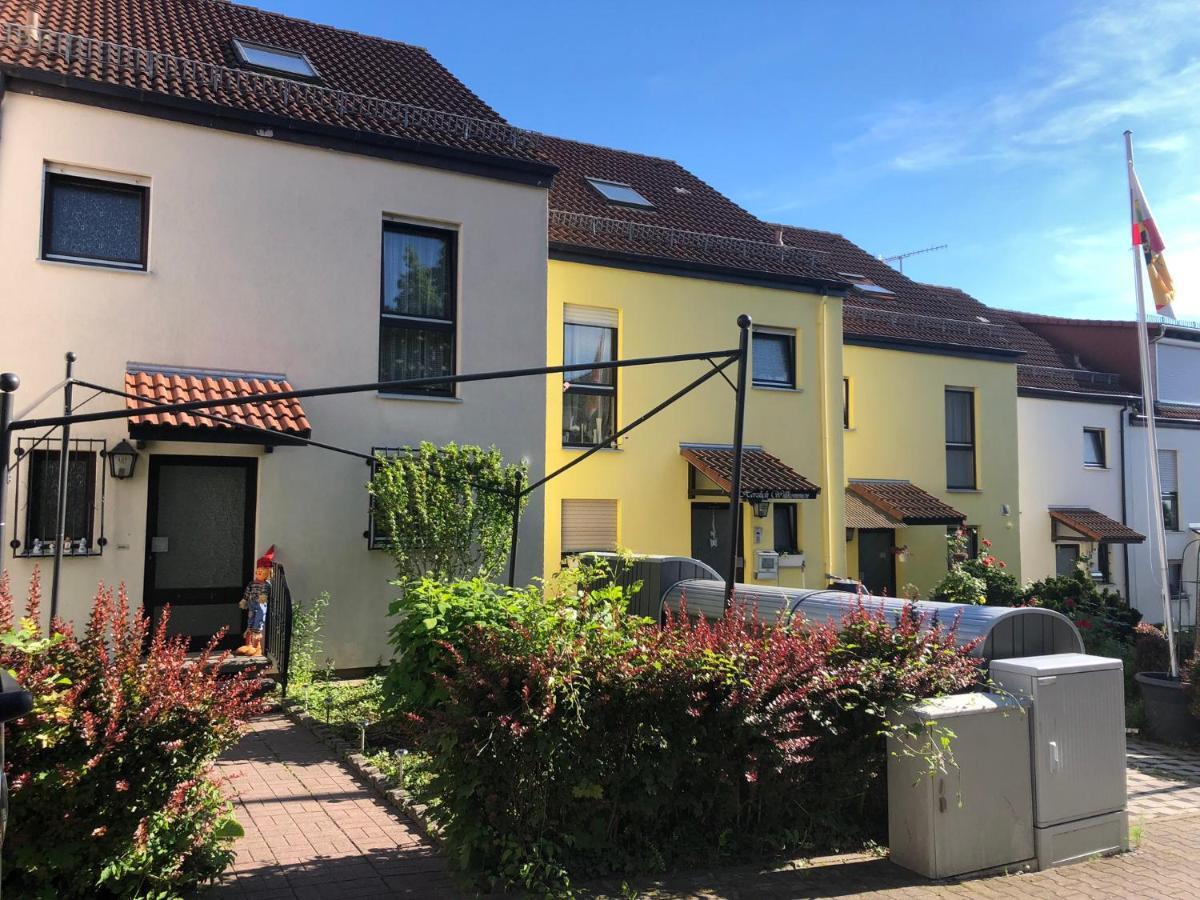 Dachgeschoss In Einem Reihenhaus Leilighet Heidelberg Eksteriør bilde
